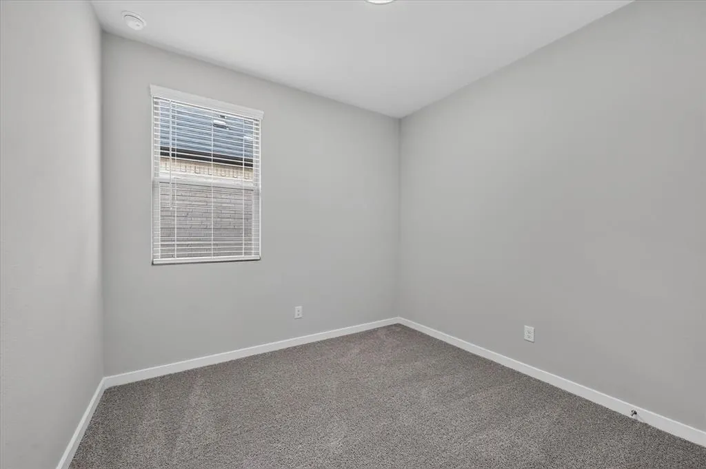 3405 High Valley Drive