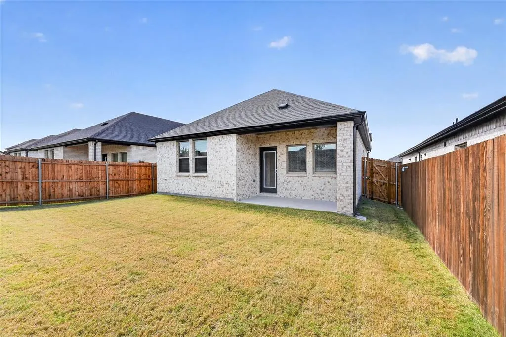 3405 High Valley Drive