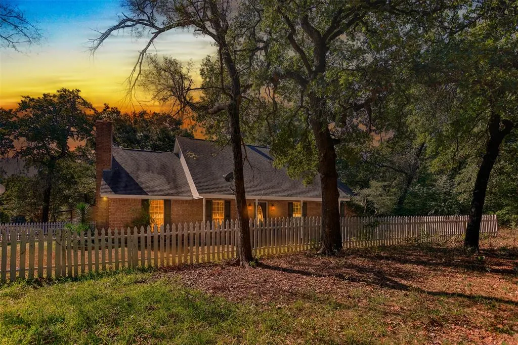 864 County Road 2114