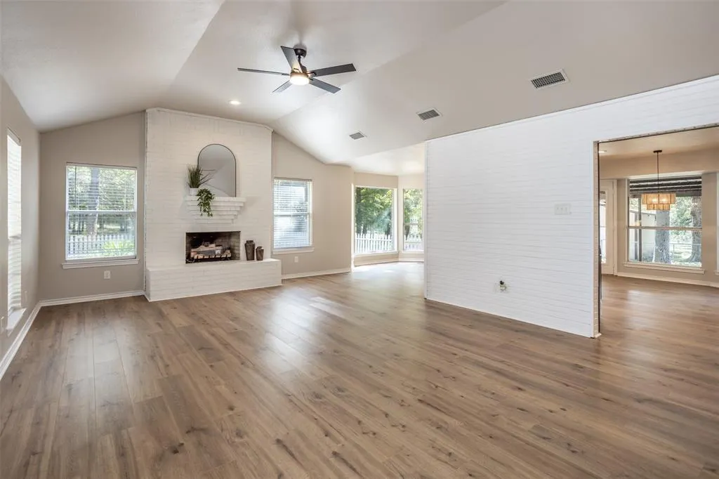 864 County Road 2114
