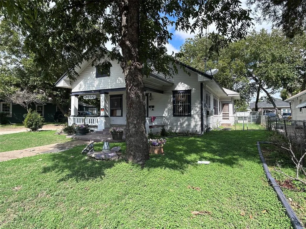 309 W Page Avenue