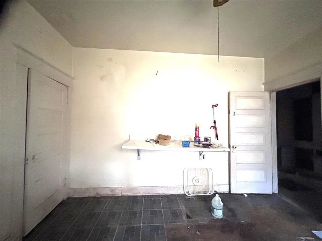 309 W Page Avenue