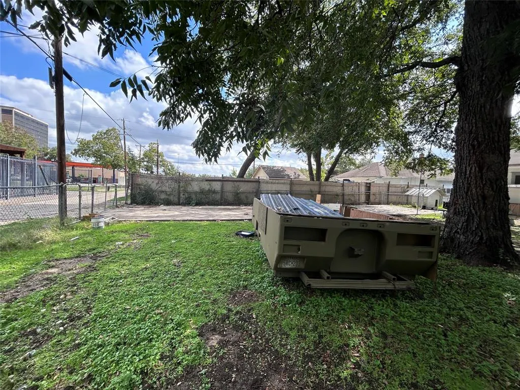 309 W Page Avenue