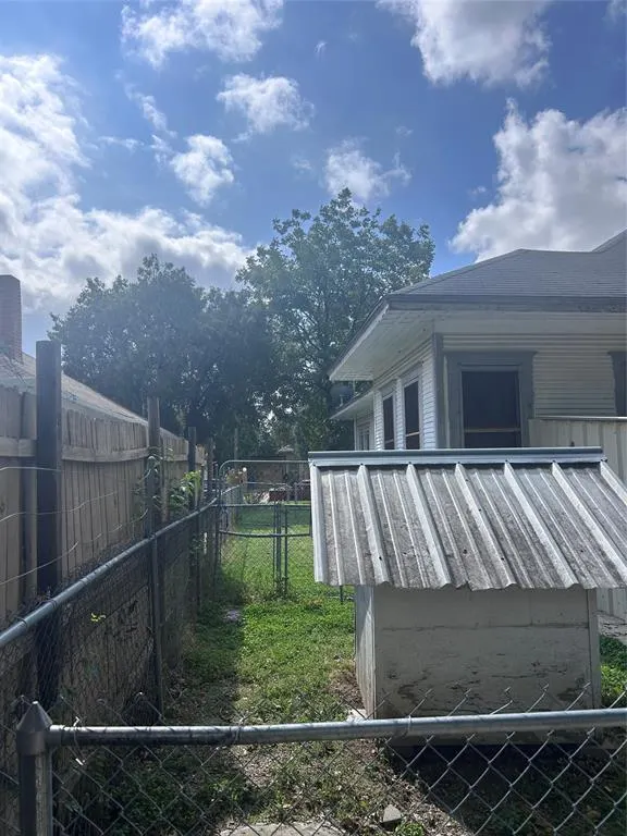 309 W Page Avenue