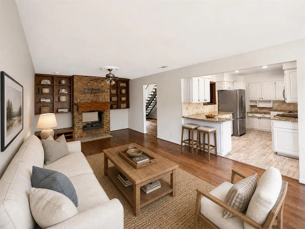 3210 Cortez Court W