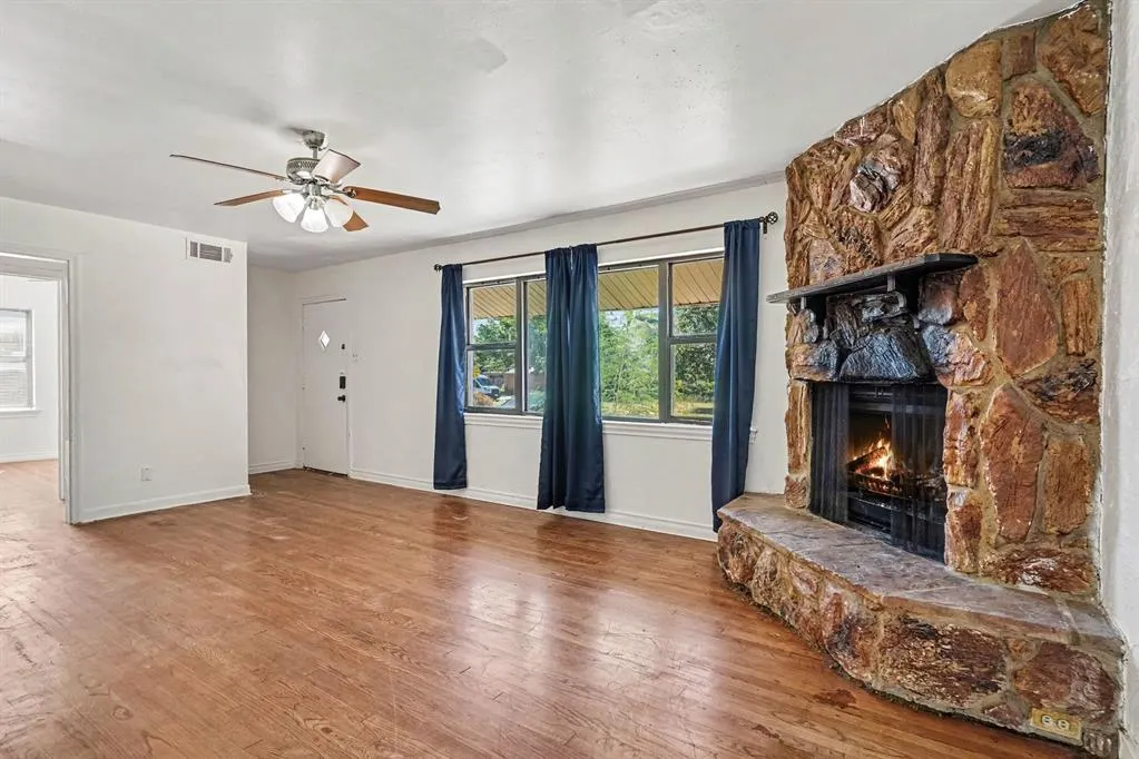 2409 Materhorn Drive