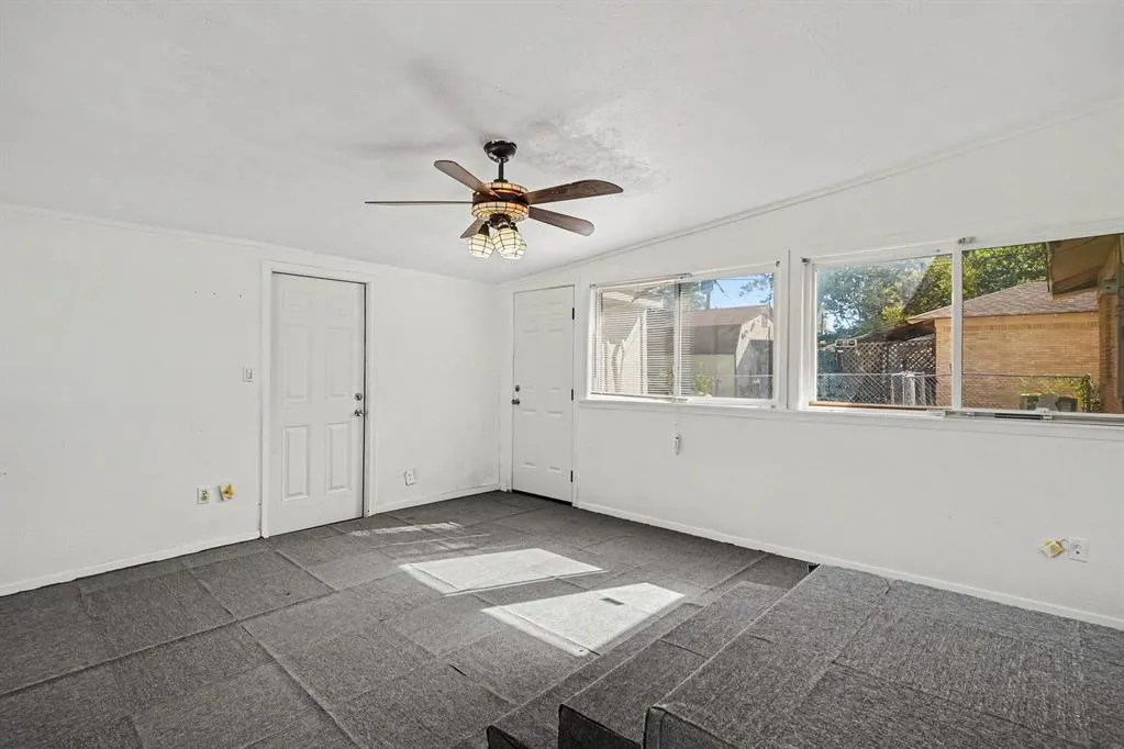 2409 Materhorn Drive