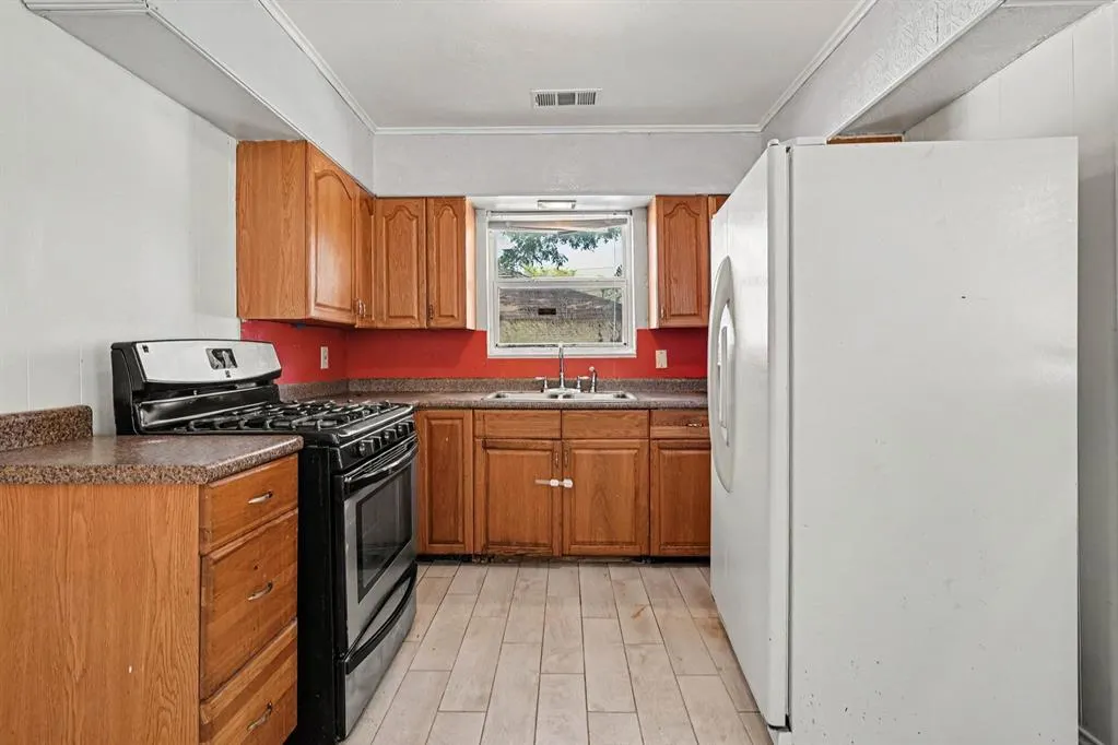 2409 Materhorn Drive