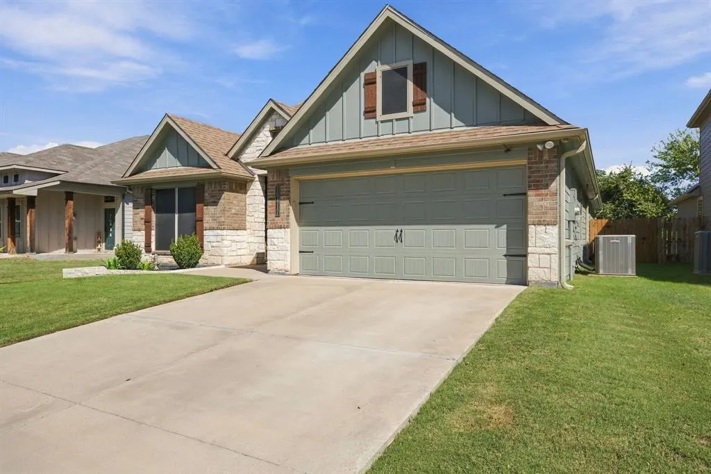 10417 Arabella Lane