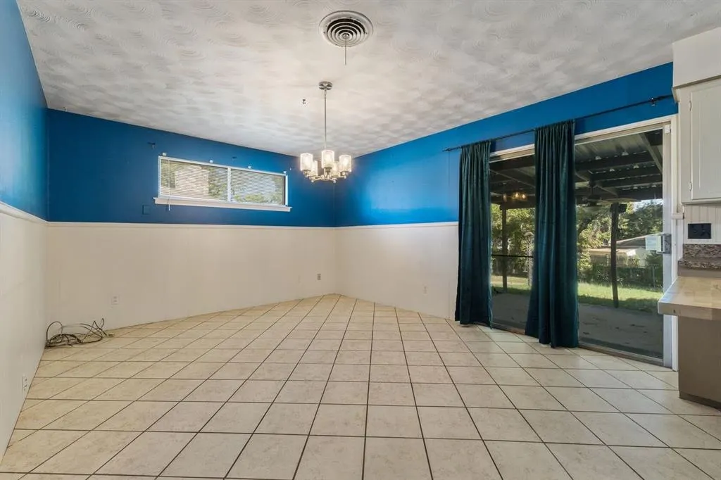 2334 Rockyglen Drive