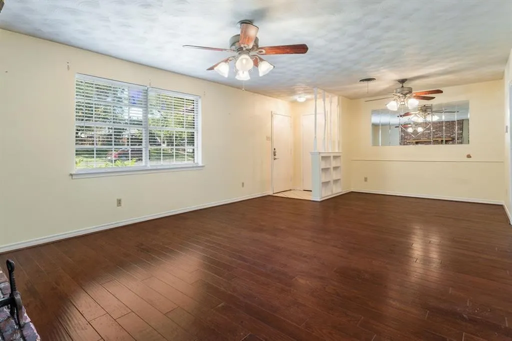 2334 Rockyglen Drive
