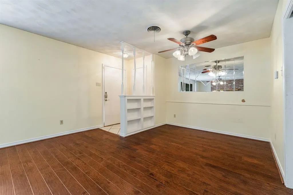 2334 Rockyglen Drive