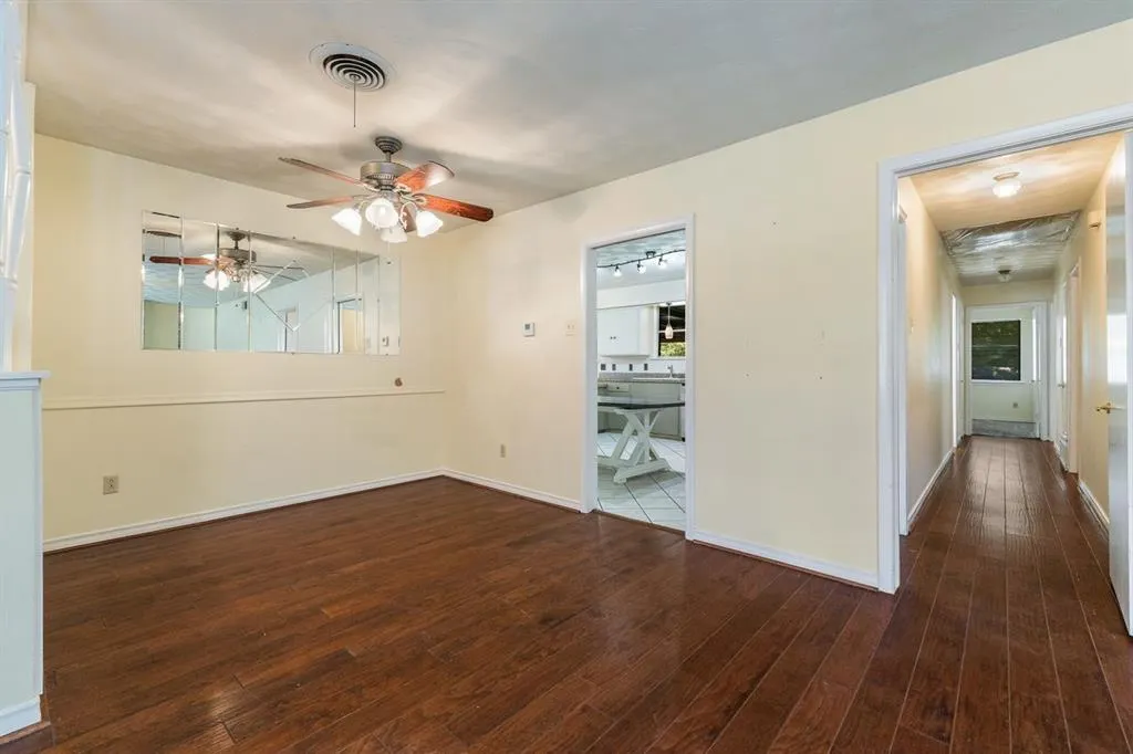 2334 Rockyglen Drive