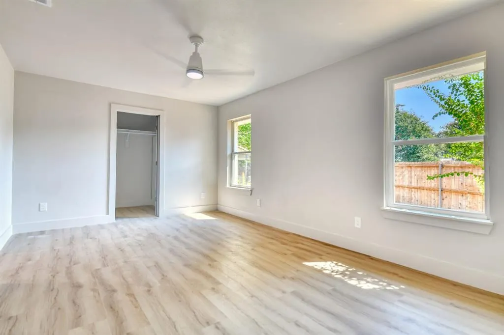 8085 Dove Cove