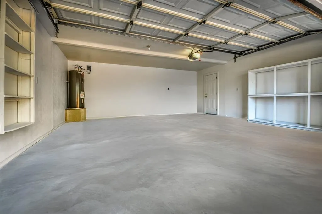 8085 Dove Cove