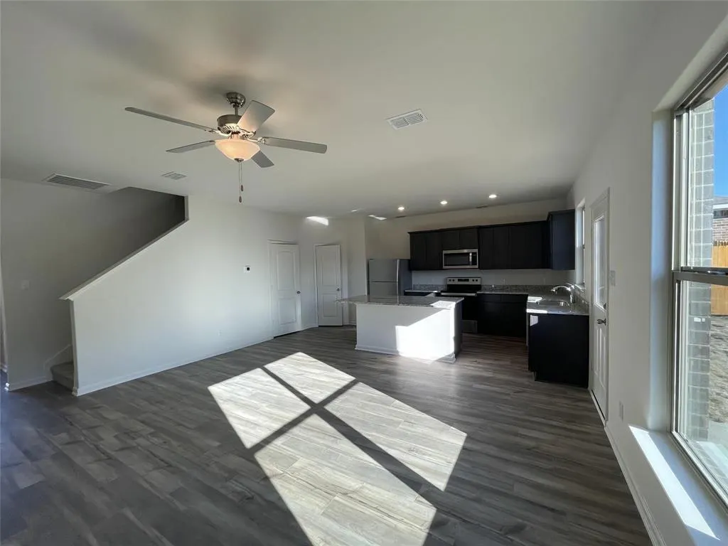 2103 Hialeah Drive