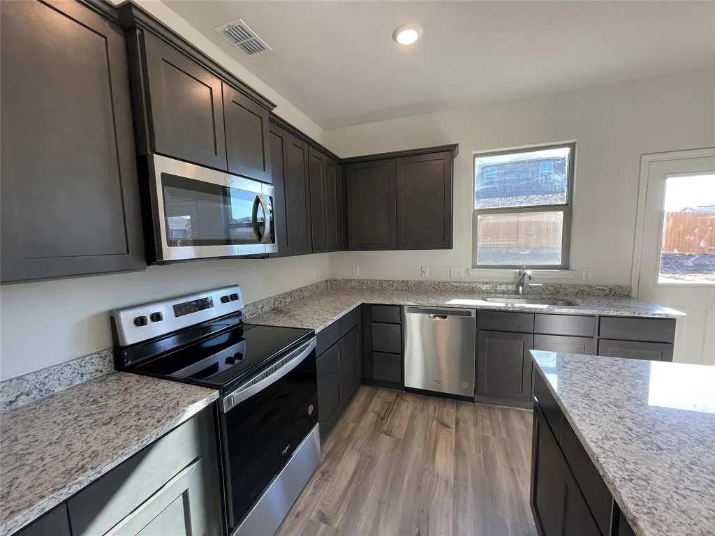 2103 Hialeah Drive