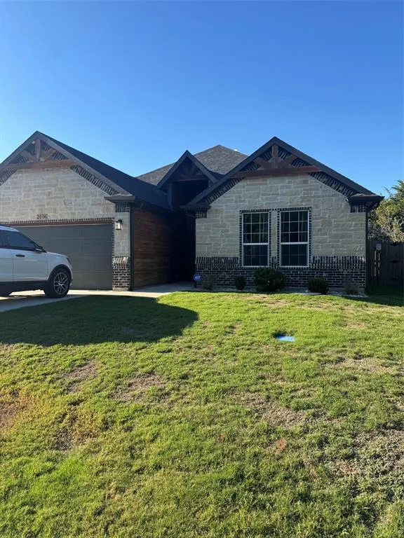 2506 Austin Court