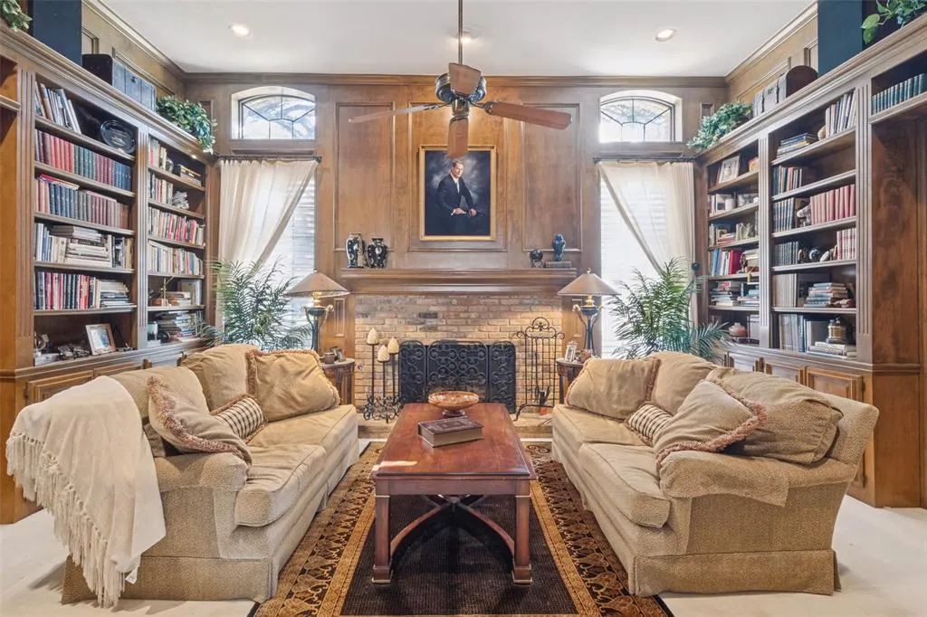 6215 Raintree Court