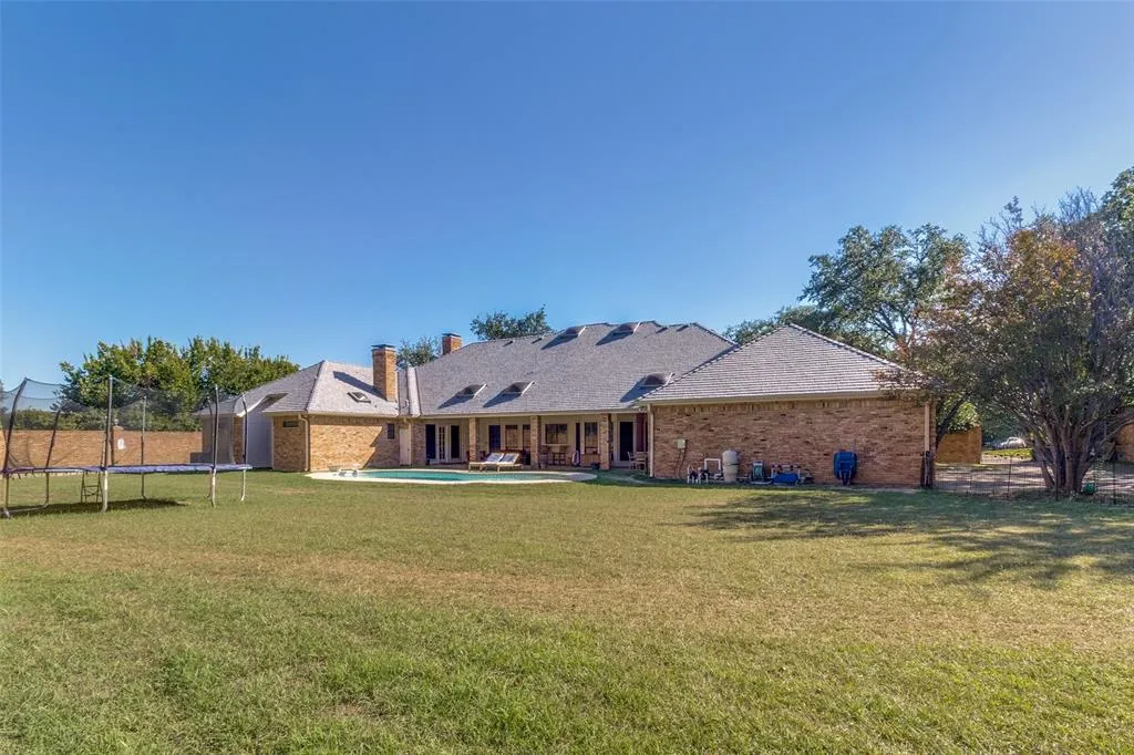 6215 Raintree Court