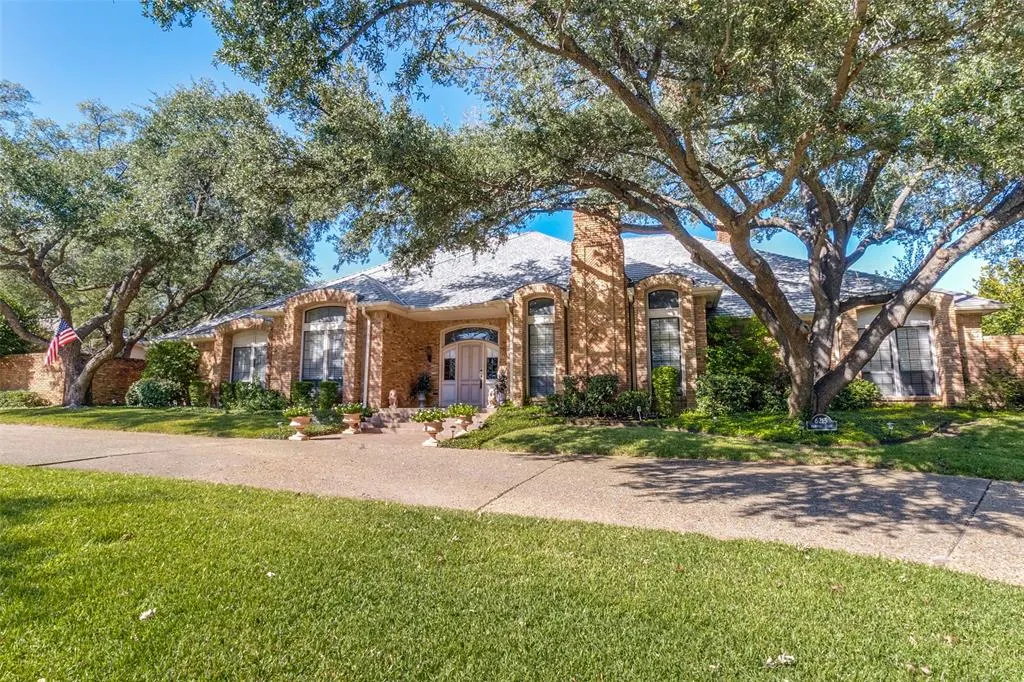 6215 Raintree Court