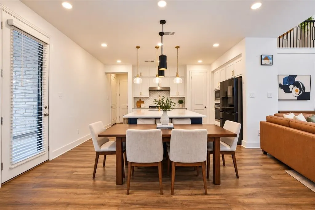 2836 Epping Way