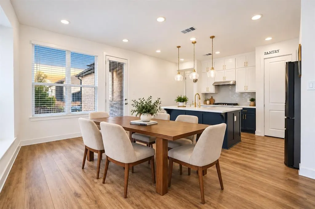 2836 Epping Way