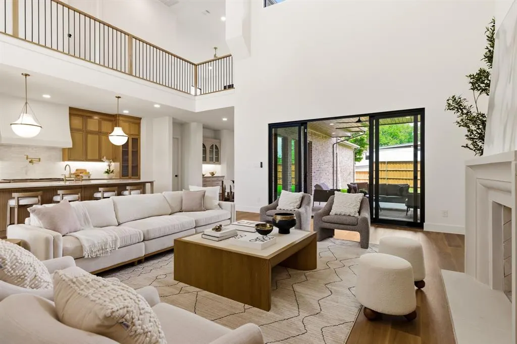 7153 Cornelia Lane