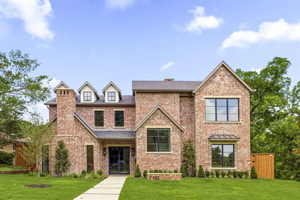7153 Cornelia Lane