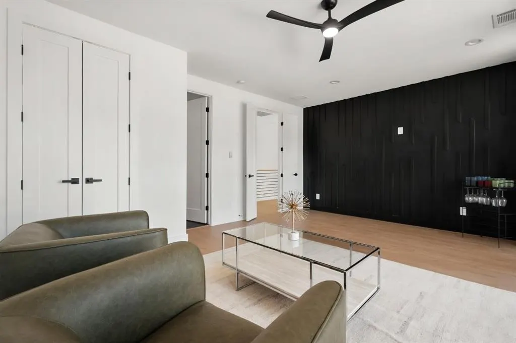 1506 Doyle
