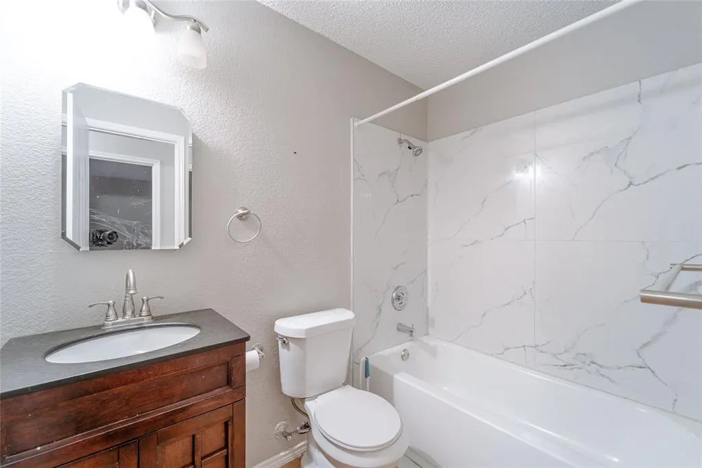 4403 Cedar Crest Drive