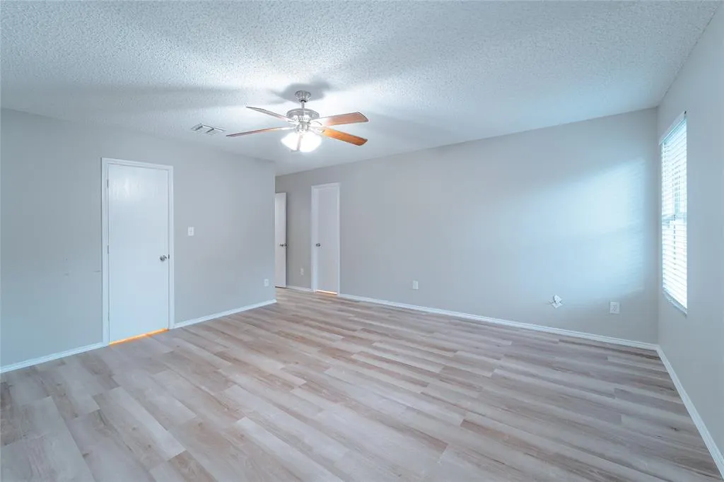 4403 Cedar Crest Drive