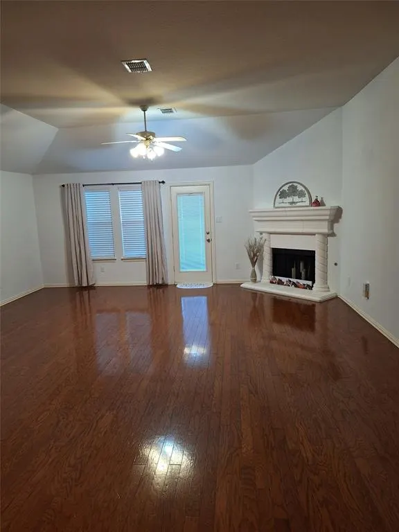 2338 Jaguar Drive