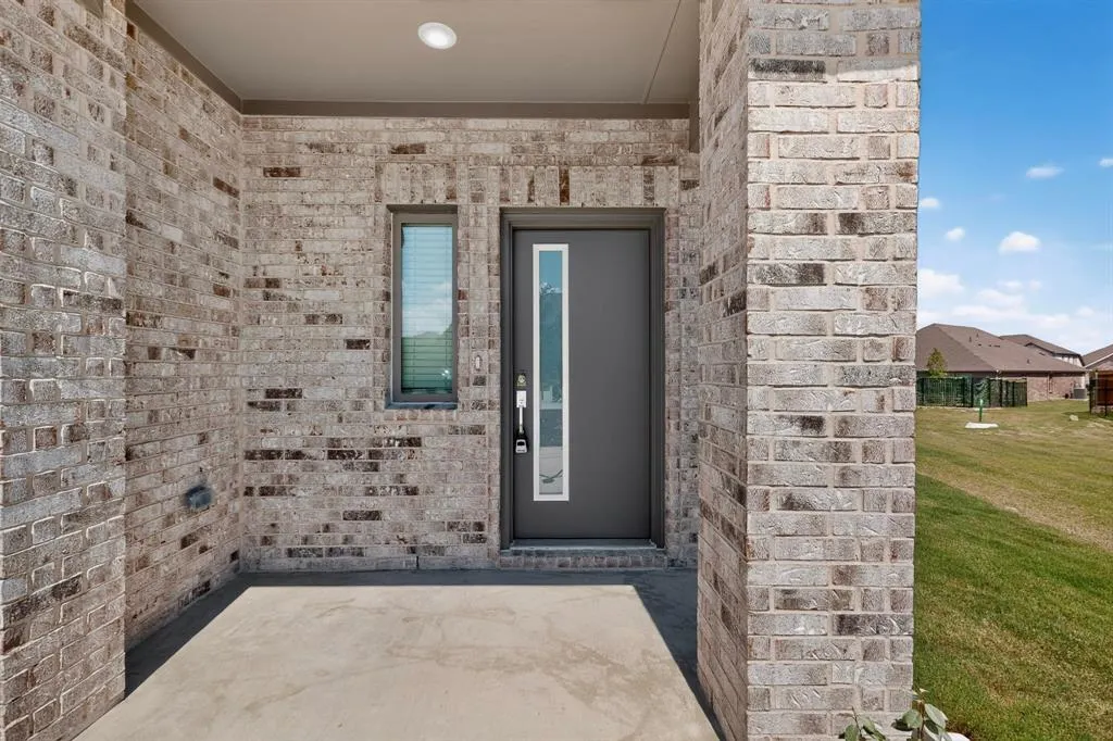 6001 Kaitlynn Drive