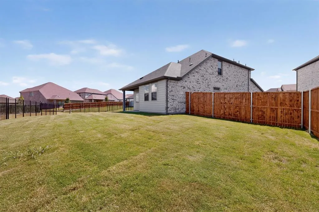 6001 Kaitlynn Drive