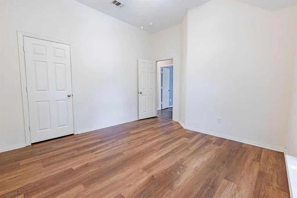 1548 Idlewild Drive