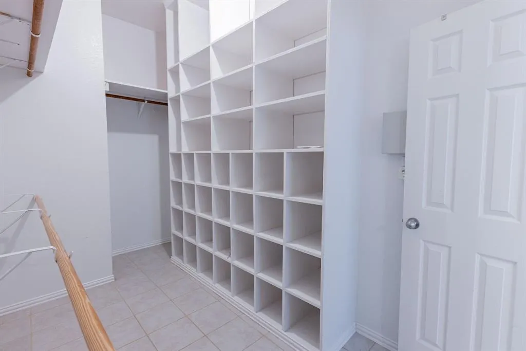1548 Idlewild Drive