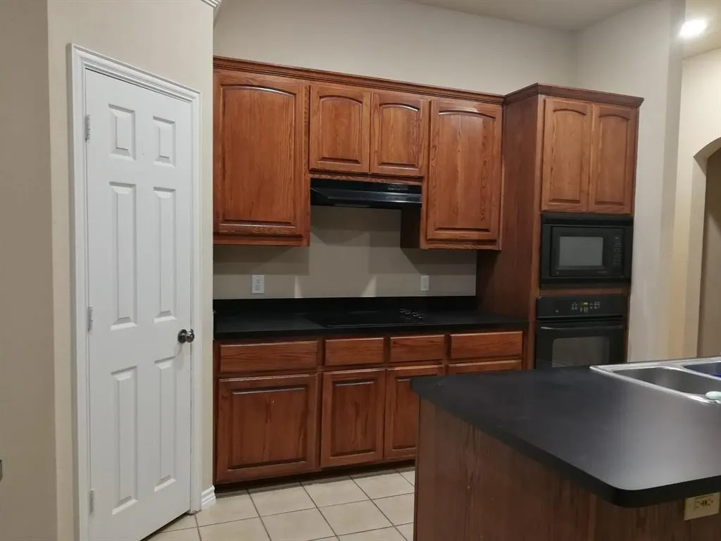 4312 Cannock Drive