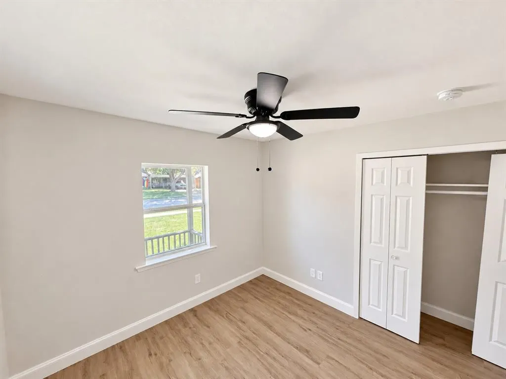 1307 Crestridge Drive
