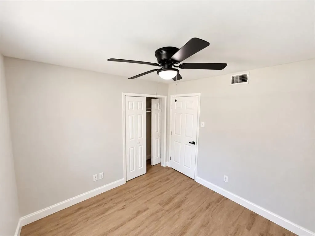 1307 Crestridge Drive
