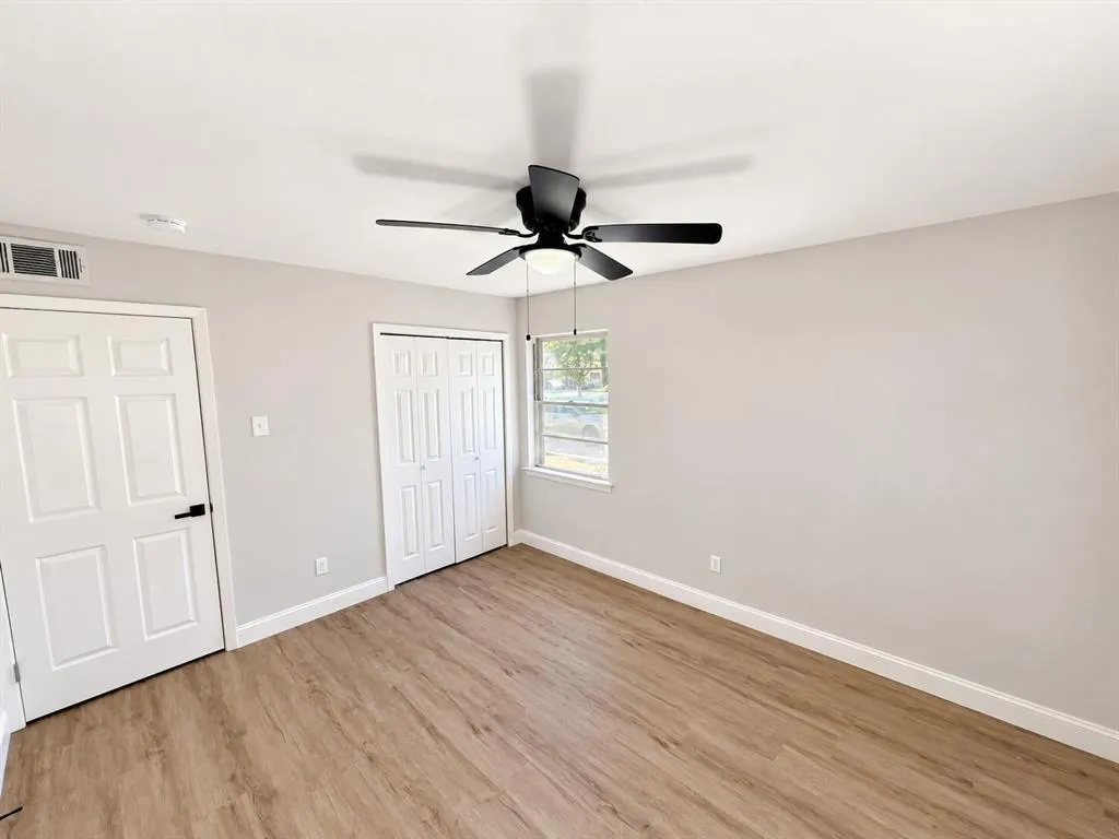 1307 Crestridge Drive