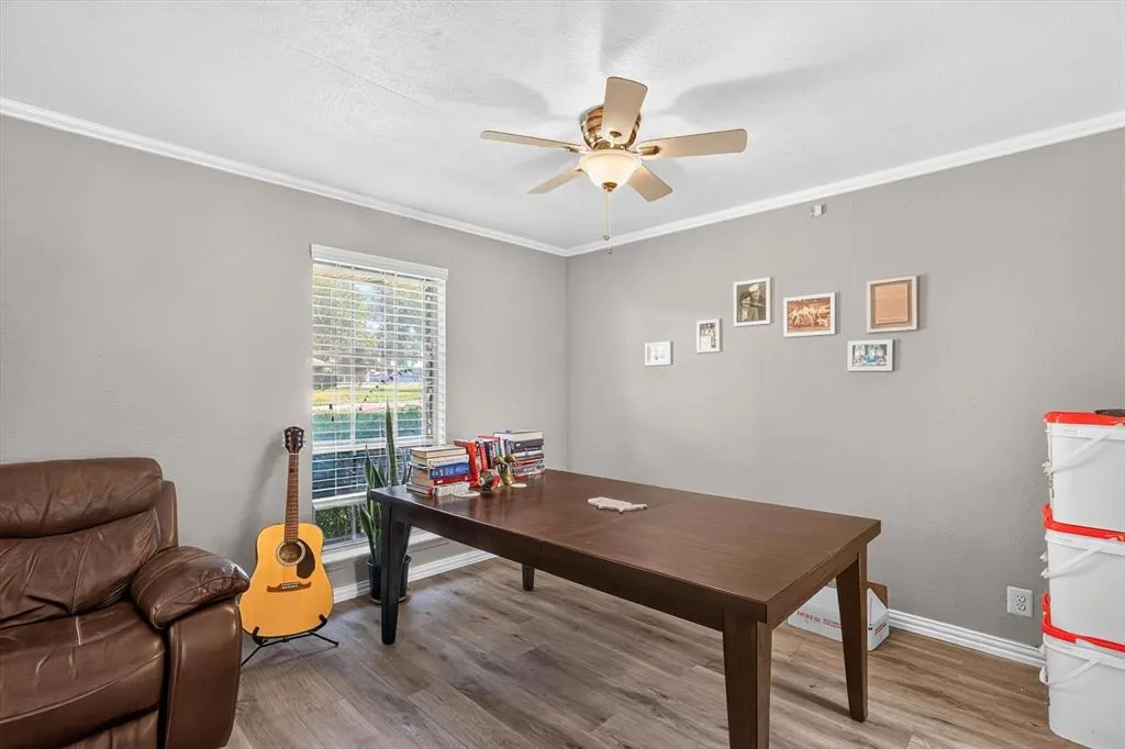 1907 Deep Valley Drive