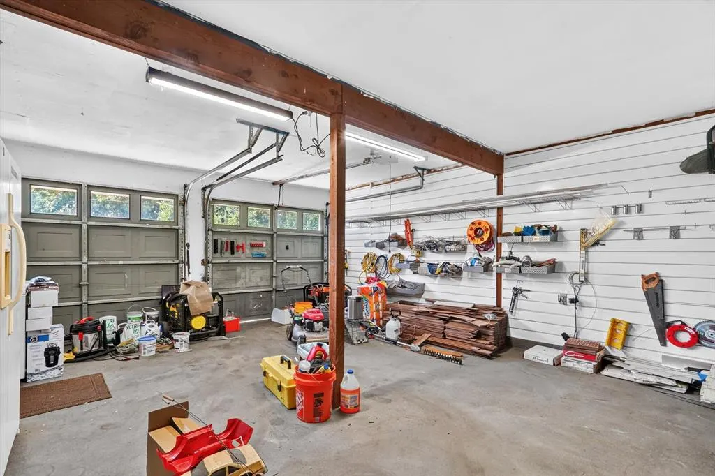 1907 Deep Valley Drive