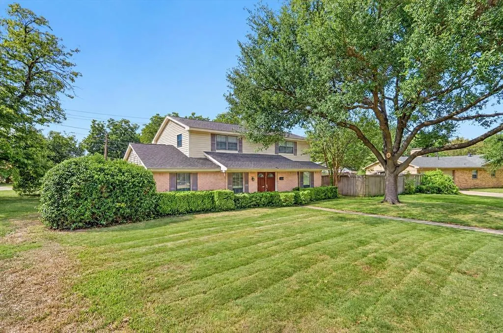 1907 Deep Valley Drive