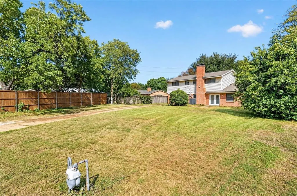 1907 Deep Valley Drive