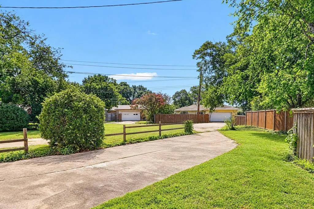 1907 Deep Valley Drive