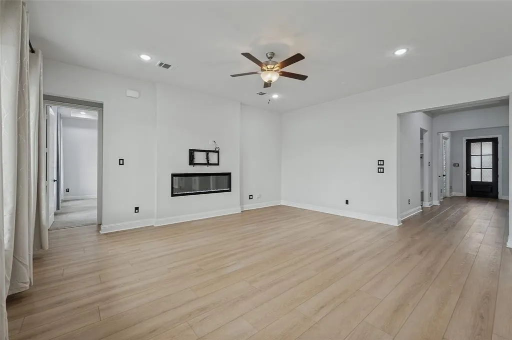 1625 Estivella Drive