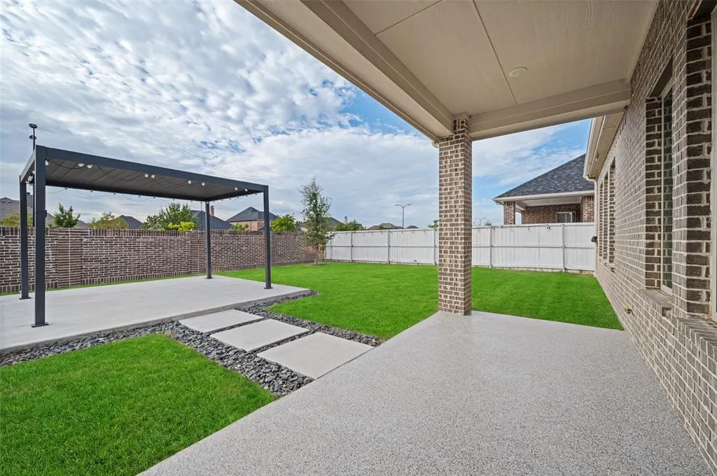 1625 Estivella Drive