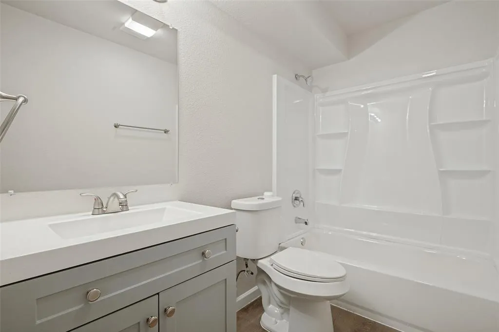 407 N Justin Avenue #A