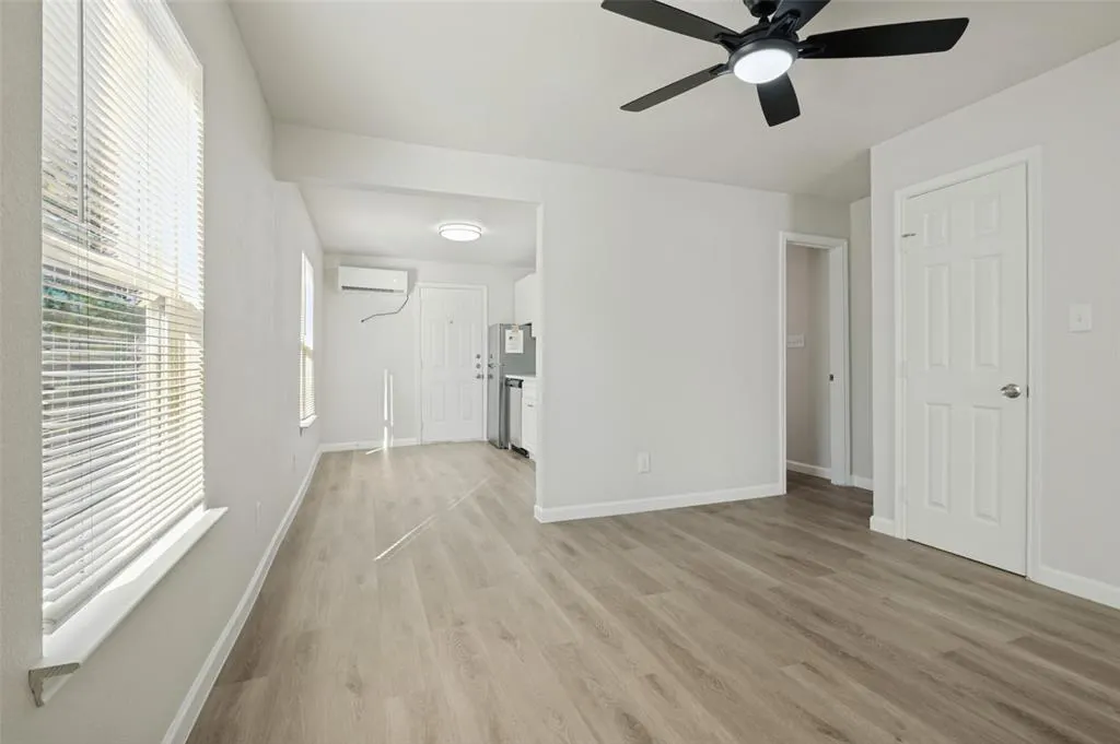 407 N Justin Avenue #A